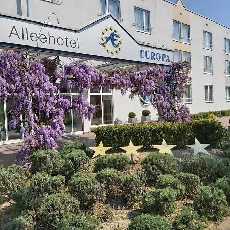 Alleehotel Europa 本斯海姆